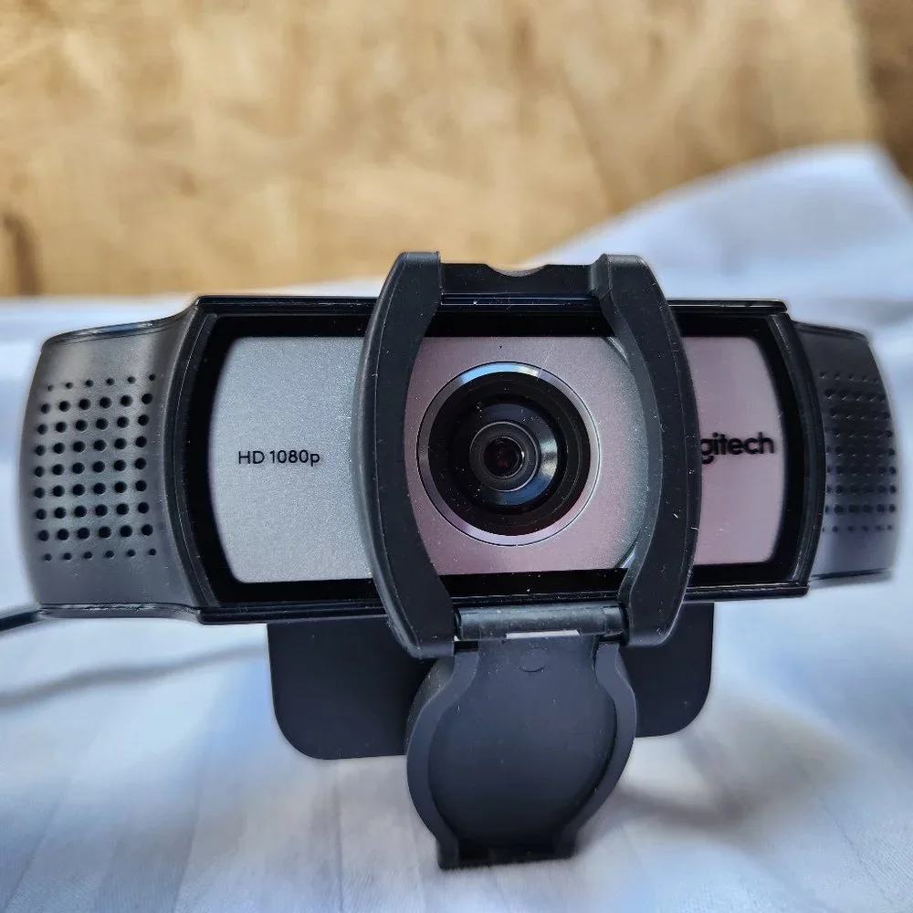 Logitech C930e 1080P HD Video Webcam - 90-Degree Extended View, Black camera